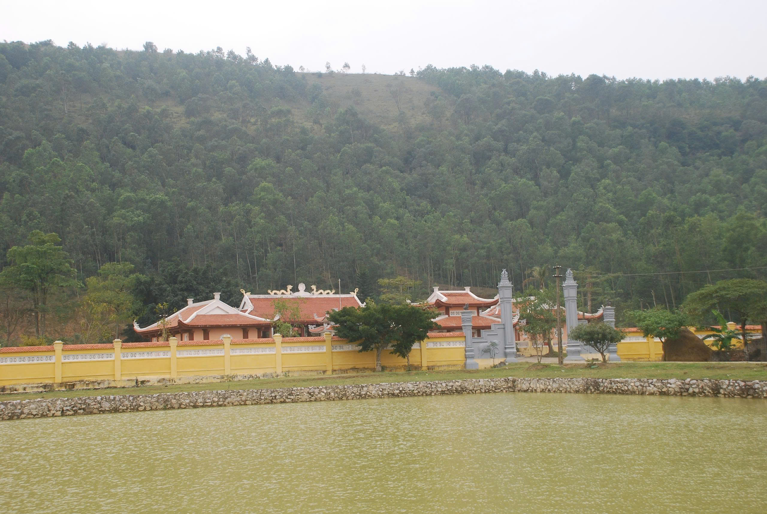Anh-tin-bai